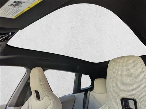 New 2026 BMW iX xDrive45 image 17