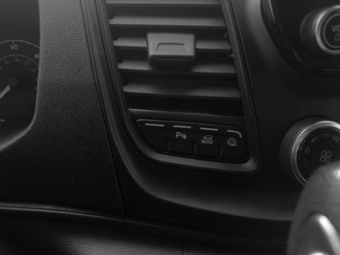 Used 2020 Ford Transit 250 Low Roof AWD image 35