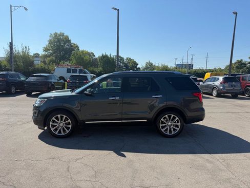 Used 2016 Ford Explorer Limited w/ Equipment Group 301A AWD/4WD image 5