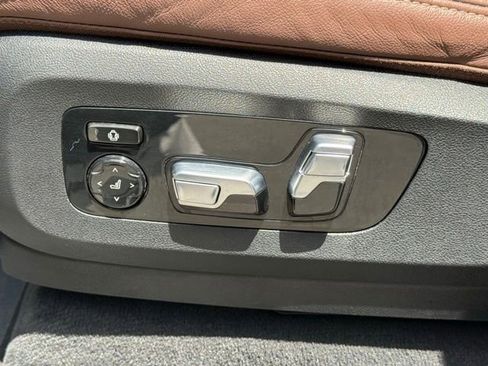 Used 2021 BMW X5 sDrive40i w/ Premium Package RWD image 20