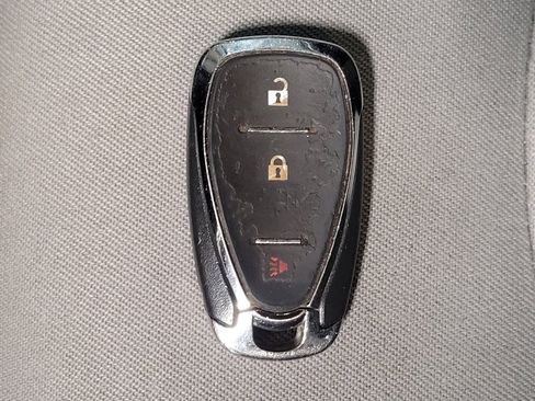 Used 2019 Chevrolet Equinox LS FWD image 32