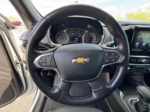Used 2022 Chevrolet Traverse LT AWD/4WD image 21