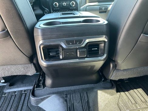 Used 2019 GMC Sierra 1500 AT4 w/ AT4 Premium Package AWD/4WD image 18