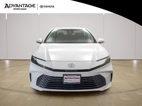 Certified 2025 Toyota Camry LE image 3