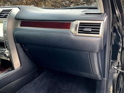 Used 2016 Lexus GX 460 460 w/ Premium Package image 15