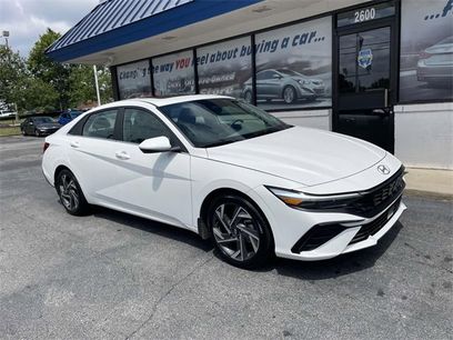 Certified 2024 Hyundai Elantra SEL w/ Convenience Package