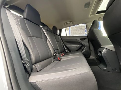 Used 2025 Subaru Crosstrek 2.0i Premium image 14