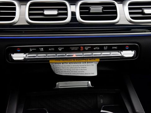 New 2026 Mercedes-Benz GLE 450 4MATIC Coupe image 28