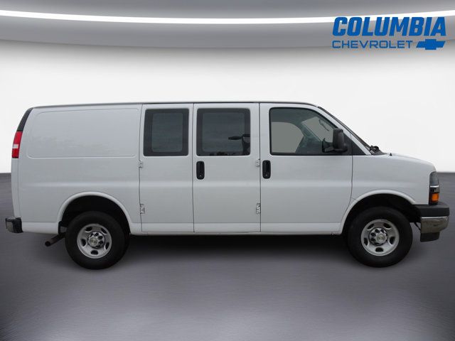 Used 2024 Chevrolet Express 2500 w/ Driver Convenience Package RWD image 2