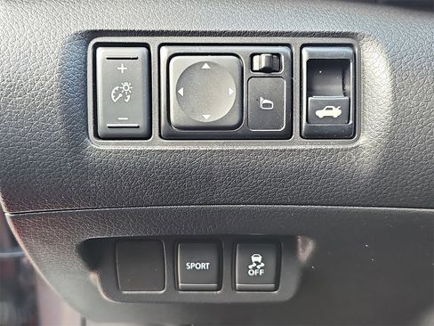 Used 2019 Nissan Sentra SR image 24