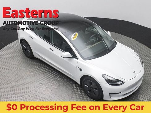Used 2023 Tesla Model 3 Standard Range RWD image 3