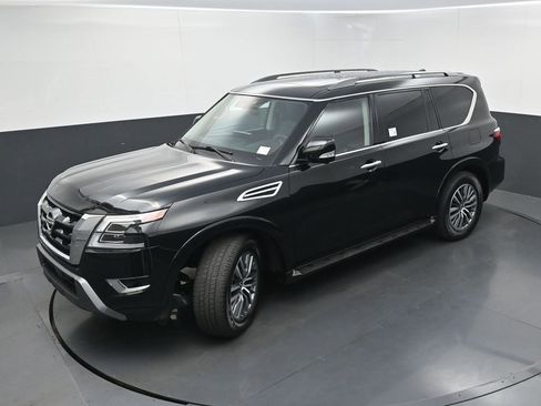Used 2023 Nissan Armada SL w/ Captain's Chairs Package RWD image 36