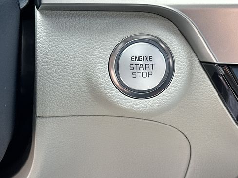 New 2025 Kia Telluride EX w/ EX Captain's Chair Package image 22