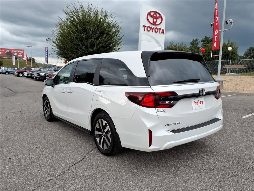 Used 2026 Honda Odyssey EX-L image 7