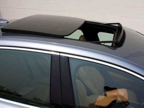 Used 2018 Volvo S90 T5 Momentum w/ Convenience Package image 17