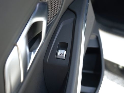 Used 2023 BMW M3 Competition image 40