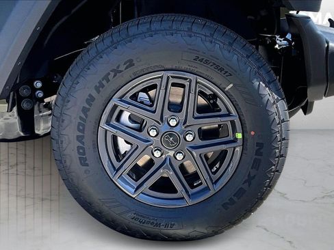 New 2026 Jeep Wrangler Unlimited Sport AWD/4WD image 31
