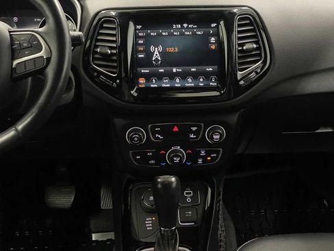 Used 2018 Jeep Compass Limited w/ Navigation Group image 8