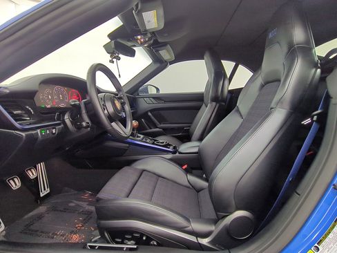 Certified 2026 Porsche 911 Carrera T RWD image 5