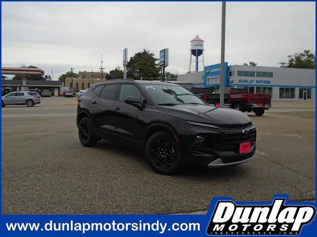 Certified 2025 Chevrolet Blazer LT w/ Convenience Package AWD/4WD image 1