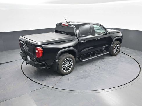 Used 2023 GMC Canyon Denali image 37