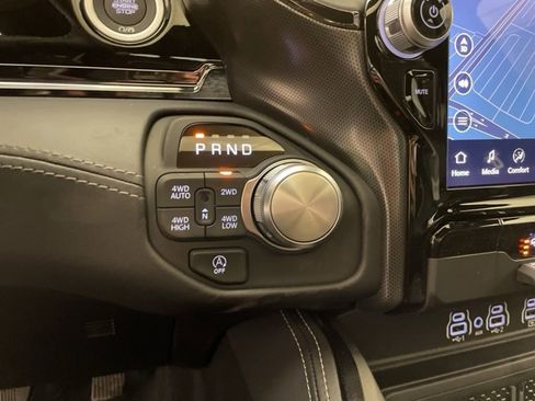 New 2026 RAM 1500 Limited image 24