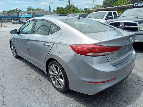 Used 2017 Hyundai Elantra Limited FWD image 6
