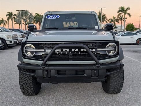 Used 2021 Ford Bronco First Edition image 2