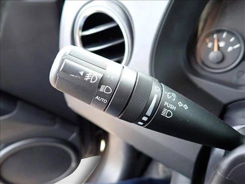 Used 2016 Jeep Patriot Sport w/ Power Value Group image 20