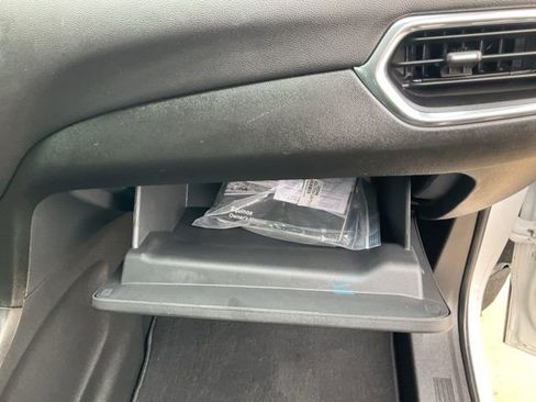 Used 2023 Chevrolet Equinox LT image 34