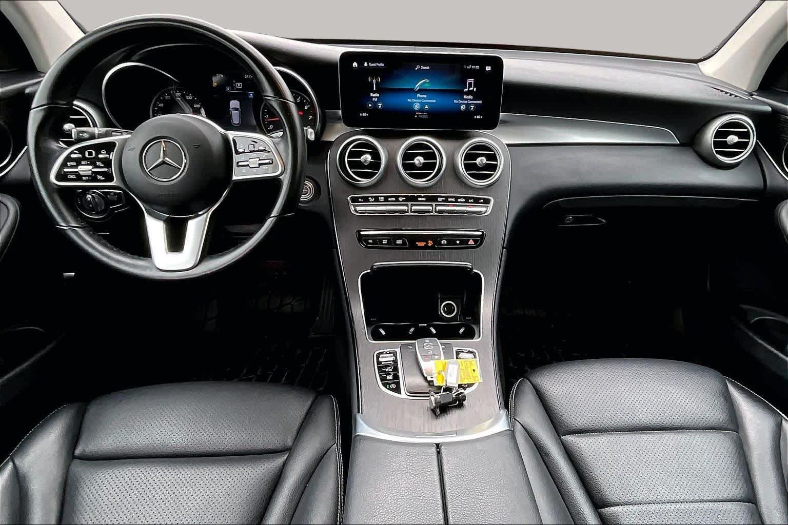 Used 2021 Mercedes-Benz GLC 300 image 16