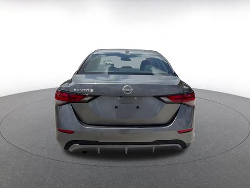 Used 2025 Nissan Sentra SV image 12
