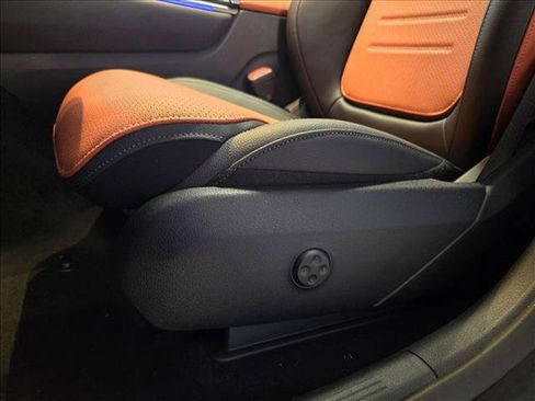 New 2026 Mercedes-Benz GLC 300 4MATIC image 4