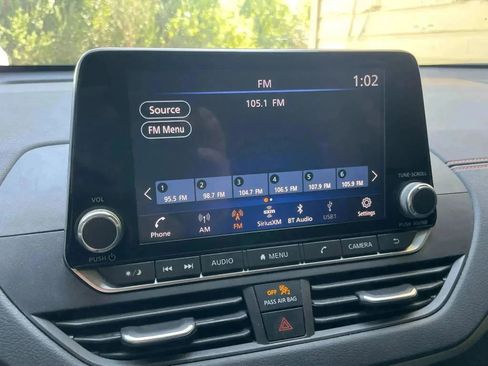 Used 2022 Nissan Altima 2.5 SR w/ Midnight Edition Package image 10