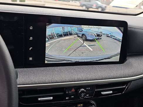 New 2026 Nissan Kicks SV w/ SV Premium Package image 13