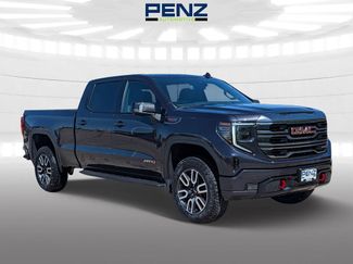Used 2022 GMC Sierra 1500 AT4 w/ AT4 Preferred Package AWD/4WD video 1