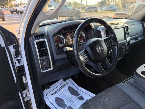 Used 2016 RAM 1500 Big Horn image 29