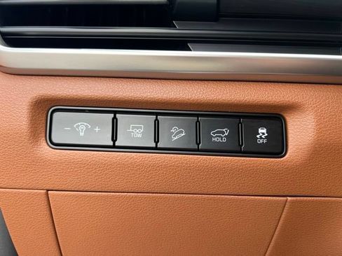 Used 2024 Kia Telluride EX X-Line AWD/4WD image 10