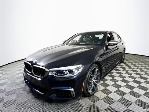 Used 2019 BMW M550i xDrive M550i xDrive image 3