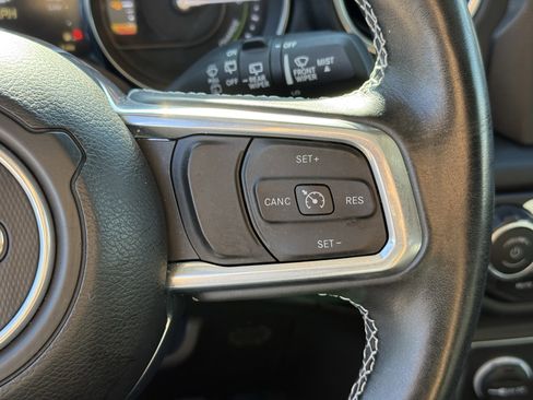 Used 2023 Jeep Wrangler Sahara w/ Cold Weather Group image 17