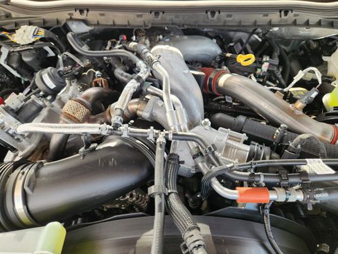 New 2026 Ford F450 Platinum w/ Platinum Plus Package image 27