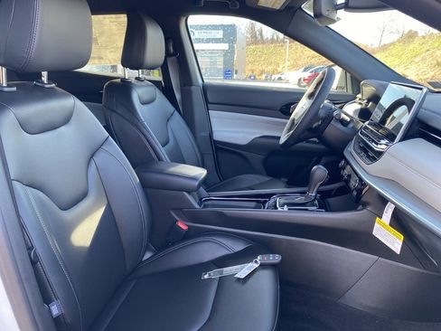 New 2026 Jeep Compass Limited AWD/4WD image 11