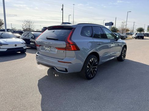 New 2026 Volvo XC60 B5 Ultra w/ Protection Package Premier image 6