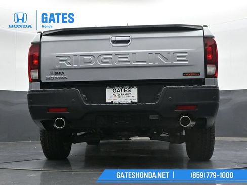 Used 2025 Honda Ridgeline TrailSport image 43