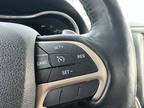 Used 2014 Jeep Grand Cherokee Limited w/ Trailer Tow Group IV image 3