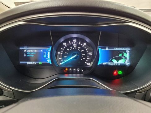 Used 2018 Ford Fusion S image 23