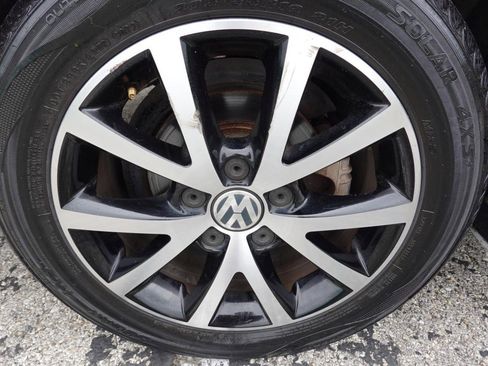 Used 2016 Volkswagen Jetta SE FWD image 7