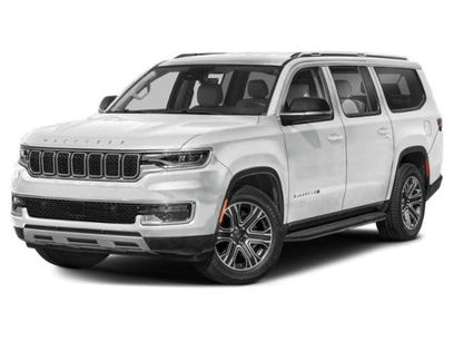 Used 2025 Jeep Wagoneer L Series II w/ 8-pass Seating Package