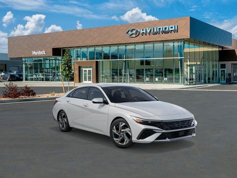 New 2026 Hyundai Elantra Limited FWD image 40