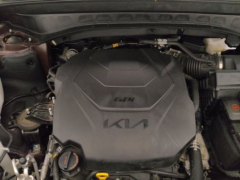 Used 2022 Kia Telluride LX AWD/4WD image 30